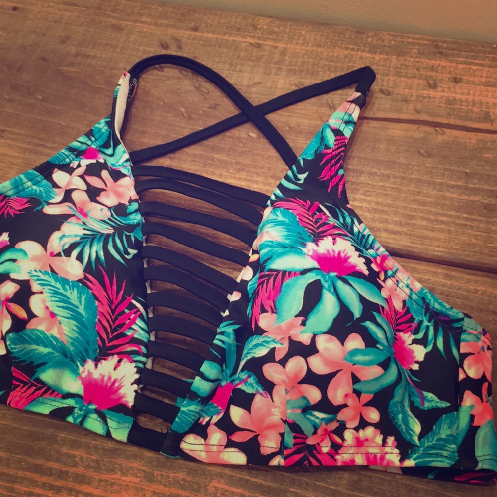 BONGO Bikini top